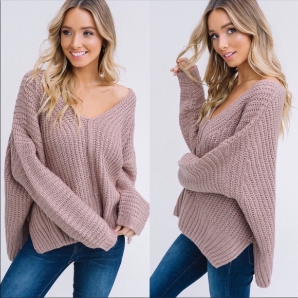 Listicle Oversized Chunky V-Neck Loose Fit Sweater B. - Picture 1 of 8